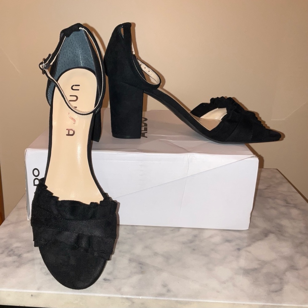 UNISA Women’s Suede Sandal